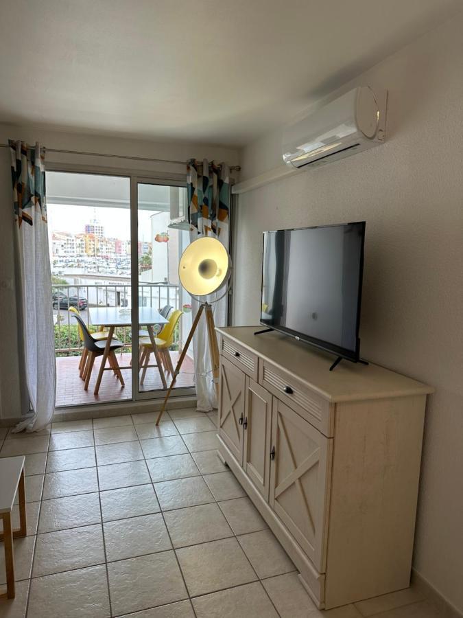 Vue Sur Le Port Apartment Agde Exterior photo